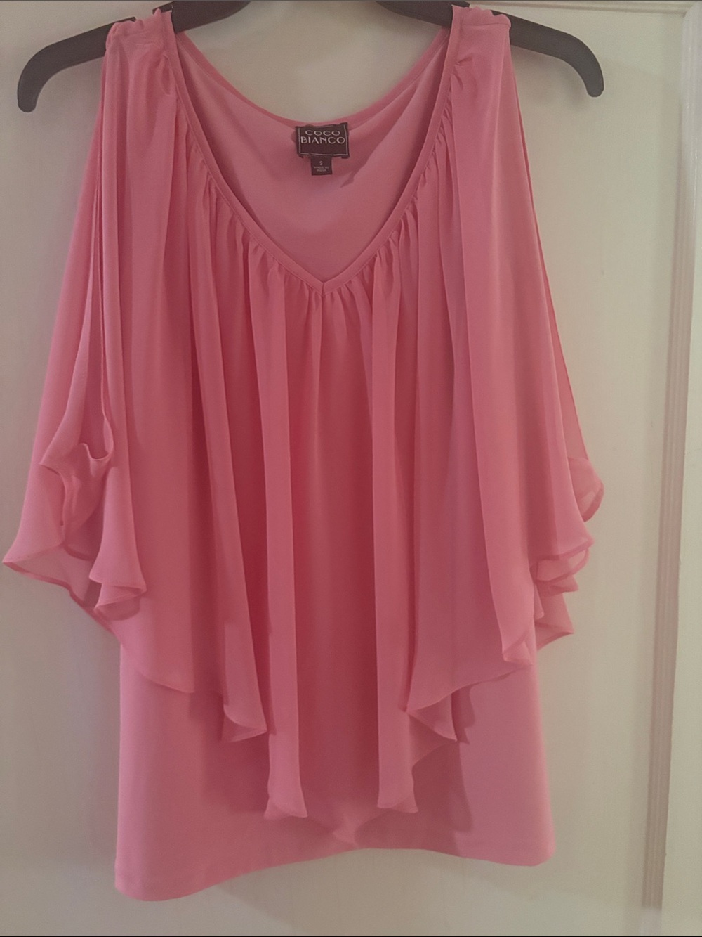 Coco Bianco Rose Pink Cold-Shoulder Flutter Sleeve Top